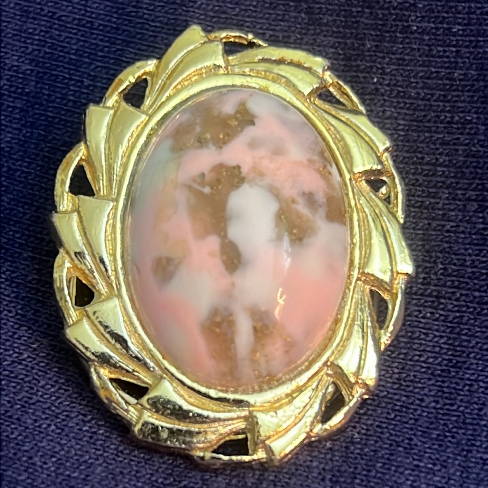 Vintage pink faux stone scarf clip